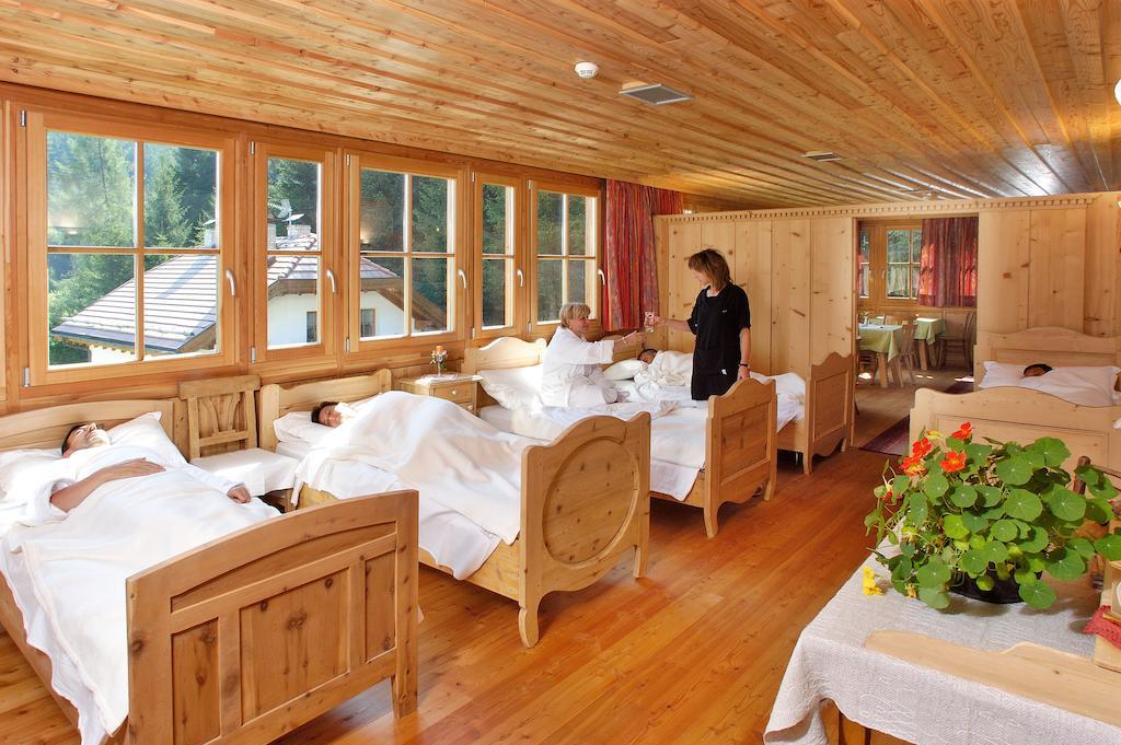 Hotel Bad Bergfall Valdaora Esterno foto