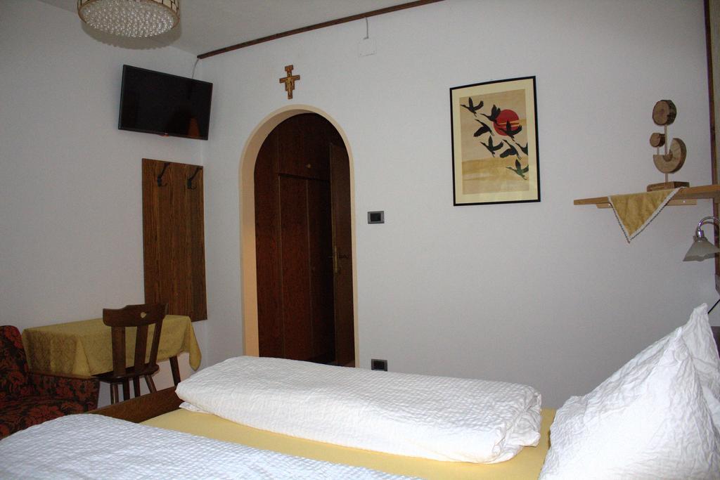 Hotel Bad Bergfall Valdaora Esterno foto